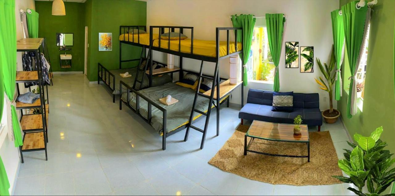 Homestay Vuon Phap 邦美蜀 外观 照片