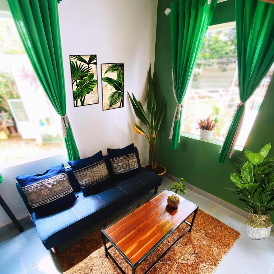Homestay Vuon Phap 邦美蜀 外观 照片